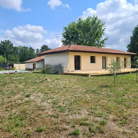 Floryanne Bed & Breakfast Parentis-en-Born